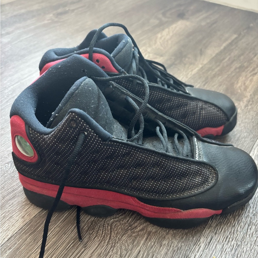 Black and Red Jordan 13 Size 7Y